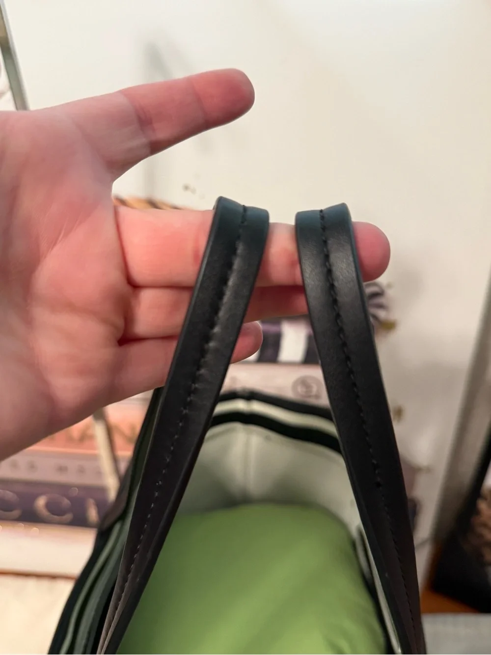 Kate Spade Hyde Lane Riley Dipper Tote VGUC